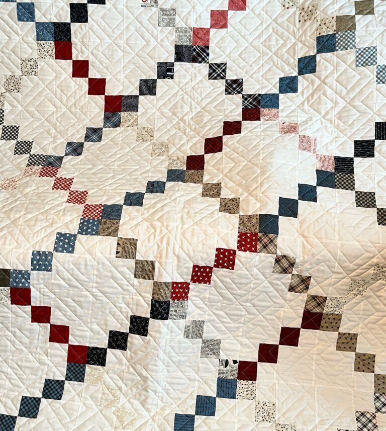 A perfect quilt for 1 Charm pack